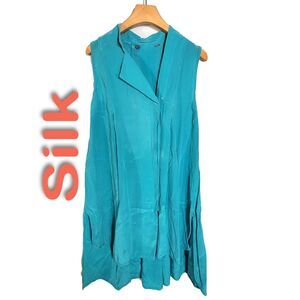 Women's 100% Silk Size XS Short Sleeve Top Shirt SBK154